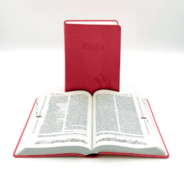 Kisméretű, varrott, ciklámenszínű Károli-Biblia 2.0